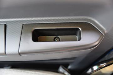 ����ʮͨ T3���� 200���� 4X4 4.3��ԽҰ��ж��(����)ͼƬ