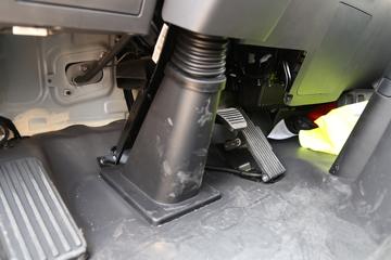 Զ�� ����H8R ��׼�� 4.5T 4.15�׵��Ų��ʽ��϶��������Ῠ53.58kWhͼƬ