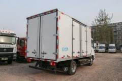 陕汽轻卡 德蓝Z1 基础型 4.18米单排纯电动厢式轻卡(YTQ5042XXYJEEV336)98.04kWh