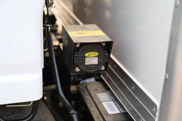 �����Ῠ ����Z1 ������ 4.18�׵��Ŵ��綯��ʽ�Ῠ98.04kWhͼƬ