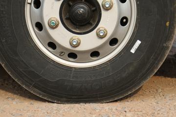 �����Ῠ ����Z1 ������ 4.18�׵��Ŵ��綯��ʽ�Ῠ98.04kWhͼƬ