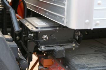 �����Ῠ ����Z1 ������ 4.18�׵��Ŵ��綯��ʽ�Ῠ98.04kWhͼƬ