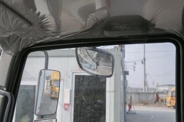 ����Ծ�� ��ԽEC300 4.5T 4.15�׵��Ŵ��綯��ʽ�Ῠ81.14kWhͼƬ