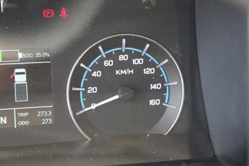 ����Ծ�� ��ԽEC300 4.5T 4.15�׵��Ŵ��綯��ʽ�Ῠ81.14kWhͼƬ