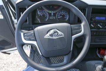 ����Ծ�� ��ԽEC300 4.5T 4.15�׵��Ŵ��綯��ʽ�Ῠ81.14kWhͼƬ