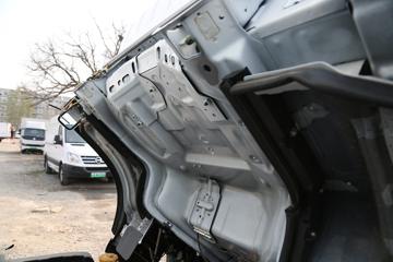 ����Ծ�� ��ԽEC300 4.5T 4.15�׵��Ŵ��綯��ʽ�Ῠ81.14kWhͼƬ