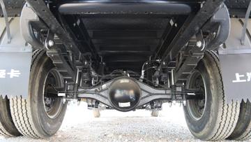 ����Ծ�� ��ԽEC300 4.5T 4.15�׵��Ŵ��綯��ʽ�Ῠ81.14kWhͼƬ