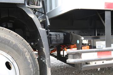 ����Ծ�� ��ԽEC300 4.5T 4.15�׵��Ŵ��綯��ʽ�Ῠ81.14kWhͼƬ