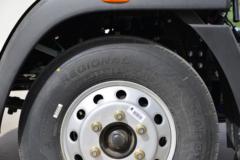 中国重汽HOWO 悍将H 140马力 4.15米单排栏板轻卡(ZZ1047C3215F145)