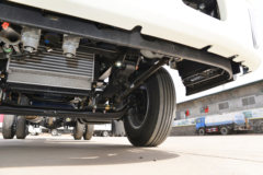 中国重汽HOWO 悍将H 140马力 4.15米单排栏板轻卡(ZZ1047C3215F145)