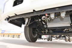 中国重汽HOWO 悍将H 140马力 4.15米单排栏板轻卡(ZZ1047C3215F145)