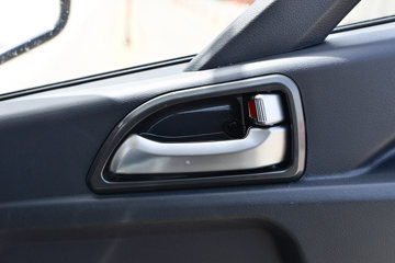 �й�����HOWO ����M 140���� 4.15�׵��������Ῠ(ZZ1047C3215F145)ͼƬ