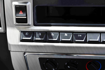 �й�����HOWO ����M 140���� 4.15�׵��������Ῠ(ZZ1047C3215F145)ͼƬ