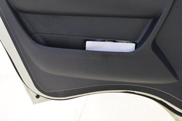 �й�����HOWO ����M 140���� 4.15�׵��������Ῠ(ZZ1047C3215F145)ͼƬ