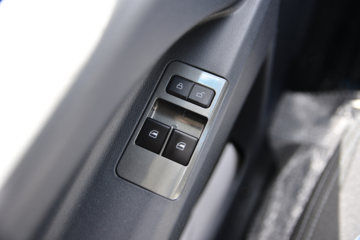 �й�����HOWO ����M 140���� 4.15�׵��������Ῠ(ZZ1047C3215F145)ͼƬ