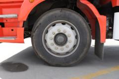 中国重汽 汕德卡SITRAK G5重卡 270马力 4X2 6.8米仓栅式载货车(国六)(重汽8挡)