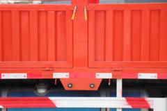 中国重汽 汕德卡SITRAK G5重卡 270马力 4X2 6.8米仓栅式载货车(国六)(重汽8挡)