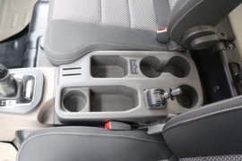 智蓝HS&nbsp;电动冷藏车驾驶室图片