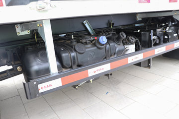 ŷ���� ����HS 4.5T 4.08�ײ��ʽ��϶�����س�(��ɲ)(BJ5048XLCPHEV1)14.016kWhͼƬ