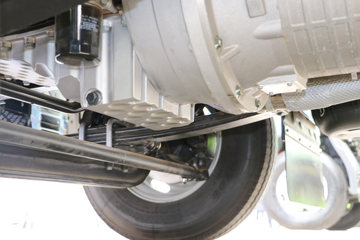 ŷ���� ����HS 4.5T 4.08�ײ��ʽ��϶�����س�(��ɲ)(BJ5048XLCPHEV1)14.016kWhͼƬ