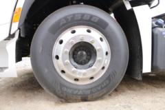 陕汽重卡 德龙X6000 菁英版 560马力 6X4 AMT自动档牵引车(国六)(SX4259GD4Q2)