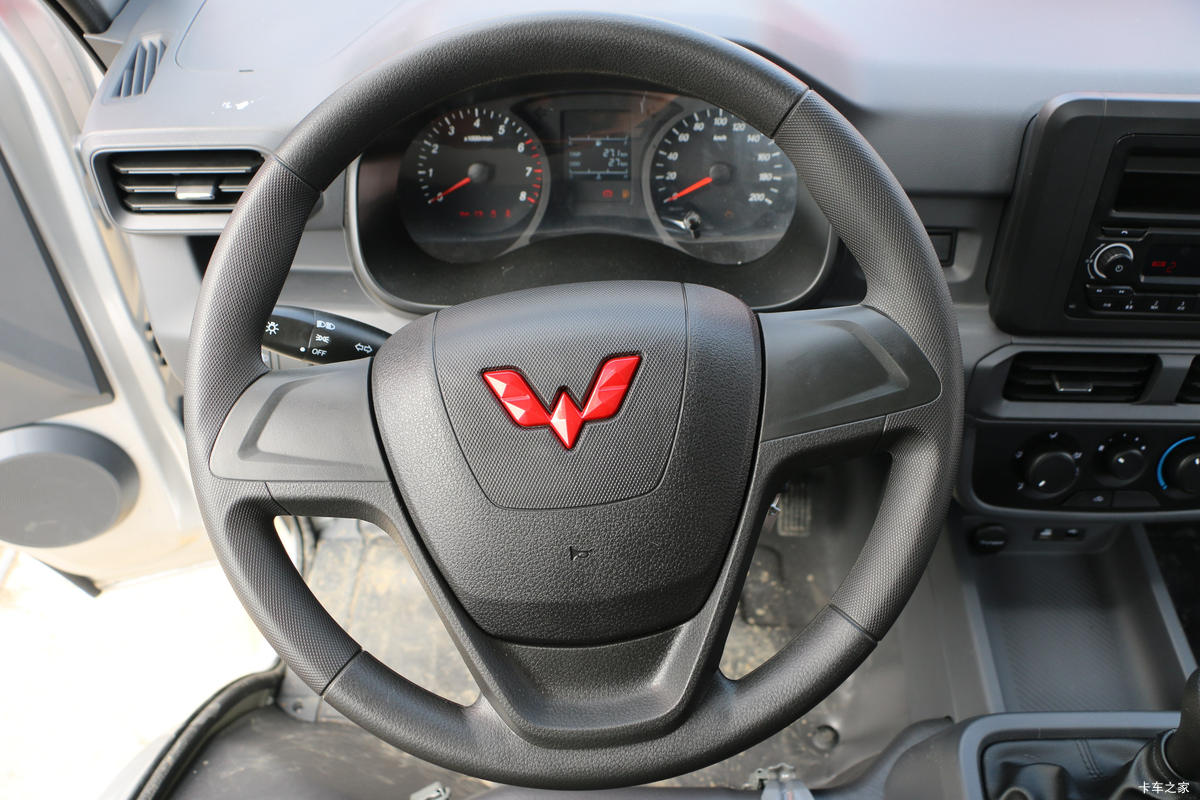    2.0L 136  3.8׵΢()(LZW1031GHU)ʻ                                               