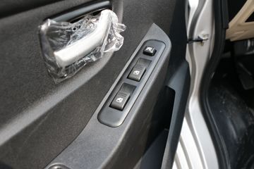 ������Խ��X7 1.6L 122���� 3.05��˫������С��(����)(CKS1034FRS6B1)ͼƬ