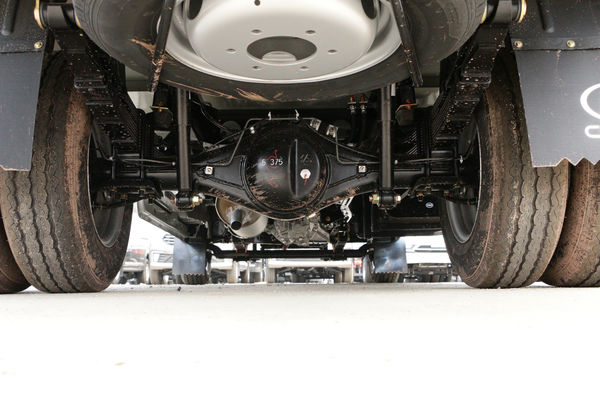 长安跨越X7 为回馈新老客户 ............