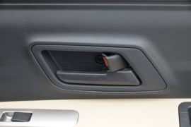 跨越王X3 PLUS&nbsp;载货车驾驶室                                               图片