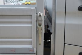 跨越王X3 PLUS&nbsp;载货车上装                                                图片