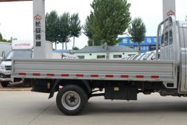 跨越王X3 PLUS&nbsp;载货车上装                                                图片