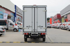 长安跨越 新豹T1 1.24L 汽油 91马力 2.68米单排厢式微卡(SC5021XXYXLD6B1) 长安跨越 新豹T1 1.24L 汽油 91马力 2.68米单排厢式微卡(SC5021XXYXLD6B1)