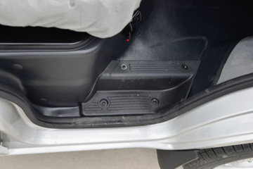 ������Խ �±�T1 1.24L ���� 91���� 2.68�׵�����ʽ΢��(SC5021XXYXLD6B1)ͼƬ