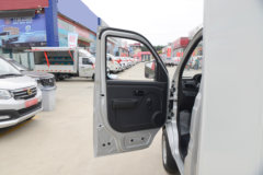 长安跨越 新豹T1 1.24L 汽油 91马力 2.68米单排厢式微卡(SC5021XXYXLD6B1) 长安跨越 新豹T1 1.24L 汽油 91马力 2.68米单排厢式微卡(SC5021XXYXLD6B1)