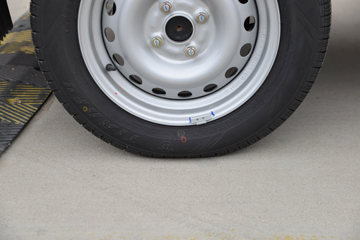 ������Խ �±�T1 1.24L ���� 91���� 2.68�׵�����ʽ΢��(SC5021XXYXLD6B1)ͼƬ