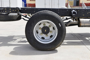 �������ó� ������9 ���˰� 150���� 4X2 4.15�׵�����ʽ�Ῠ(����)ͼƬ