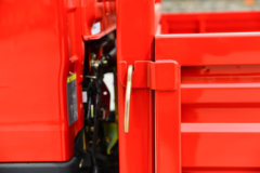 解放 J6F中体 137马力 3.82米排半栏板轻卡(国六)(CA1040P40K61L2E6A85)