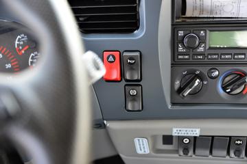 ����ʮͨ ��� 350���� 8X4 8����ж��(����)(��ʿ��12��)(STQ3311L16Y6B6)ͼƬ