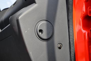 ����ʮͨ T3���� 200���� 4X4 4��ԽҰ��ж��(��ɫ)(����)ͼƬ