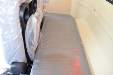 ����ʮͨ T3���� 200���� 4X4 4��ԽҰ��ж��(��ɫ)(����)ͼƬ