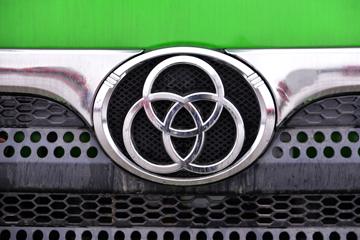 ����ʮͨ ����п� 200���� 4X2 4.2����ж��(ƽ��)(����)ͼƬ