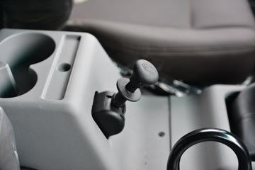 ����ʮͨ ����п� 200���� 4X2 4.2����ж��(ƽ��)(����)ͼƬ