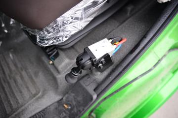 ����ʮͨ ����п� 200���� 4X2 4.2����ж��(ƽ��)(����)ͼƬ