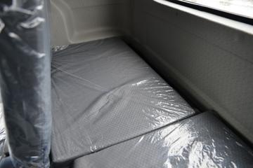 ����ʮͨ ��� 245���� 6X2 �泵��(STQ5257JSQD6)ͼƬ