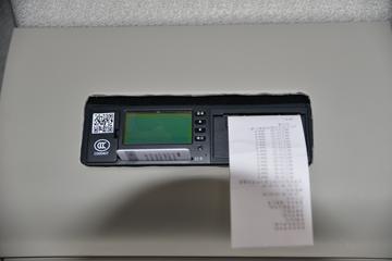 ����ʮͨ ��� 245���� 6X2 �泵��(STQ5257JSQD6)ͼƬ