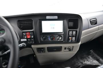 ����ʮͨ ��� 245���� 6X2 �泵��(STQ5257JSQD6)ͼƬ