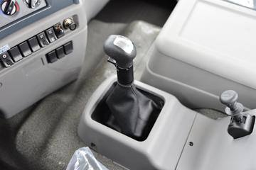 ����ʮͨ ��� 220���� 4X2 �泵��(STQ5188JSQ6)ͼƬ