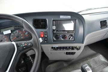 ����ʮͨ ��� 220���� 4X2 �泵��(STQ5188JSQ6)ͼƬ