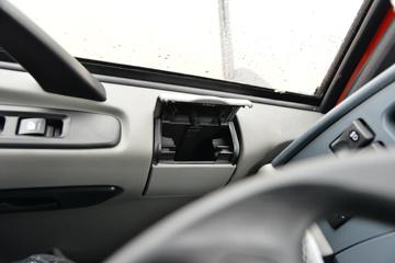 ����ʮͨ ��� 220���� 4X2 �泵��(STQ5188JSQ6)ͼƬ