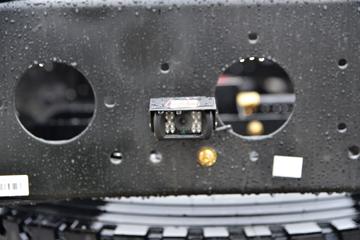 ����ʮͨ ��� 220���� 4X2 �泵��(STQ5188JSQ6)ͼƬ